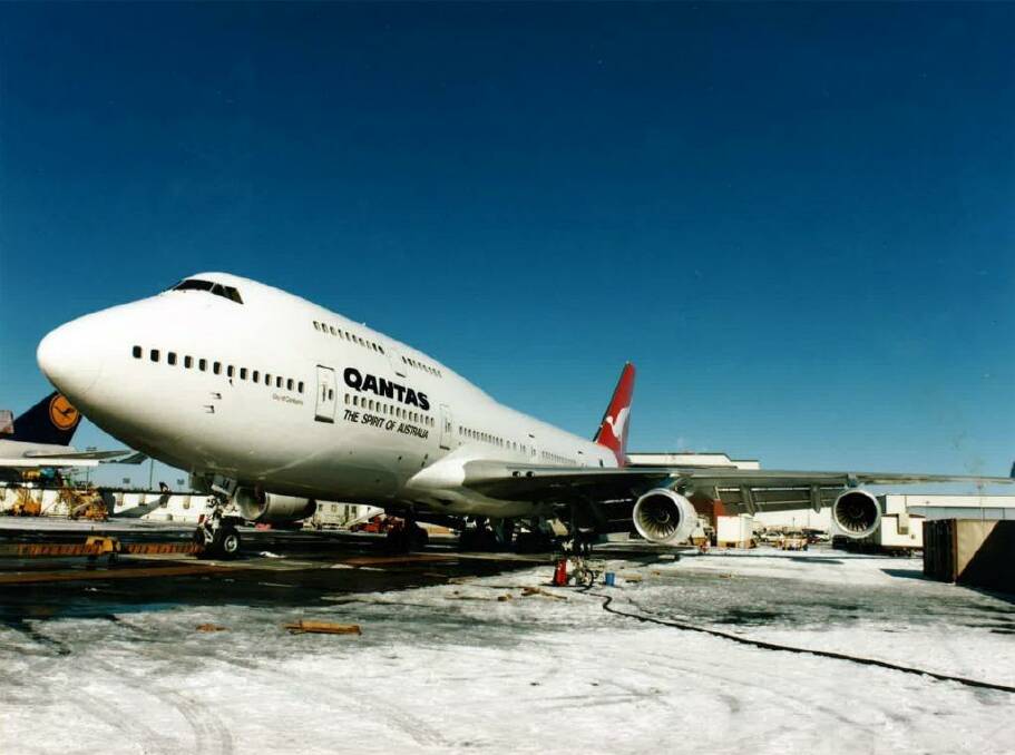 City of Canberra set a record in 1989 for flying non-stop from London to Sydney. 