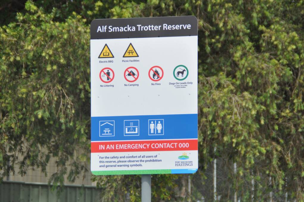 Recognition: The sign that has been errected at the reserve site adjacent to the tennis courts on Cameron Street