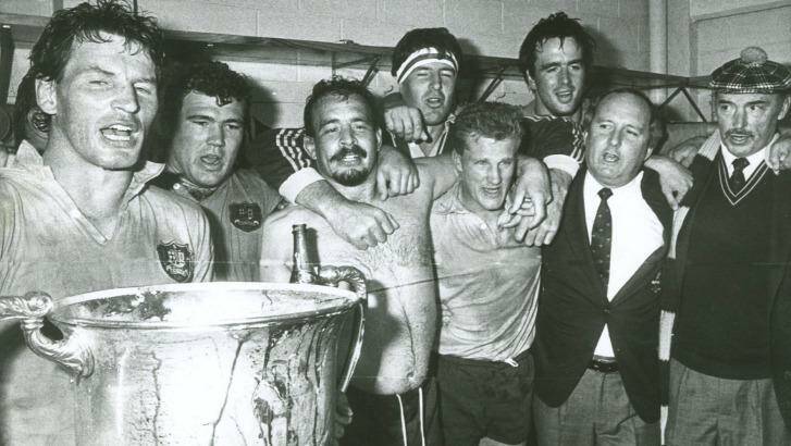 No going back: Alan Jones (second from right) celebrates a Bledisloe Cup win with the Wallabies in 1986.