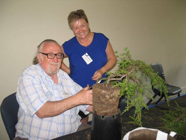 Green fingers - Dennis McDermott with Donna Munroe from Coffs Harbour
