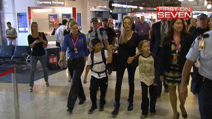Angelina Jolie arrives at Brisbane Airport on Thursday. Photo: Seven News