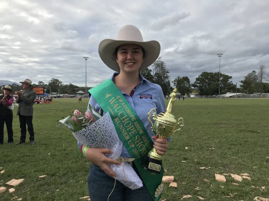 The runner-up of the 2019 Wauchope Showgirl was Simone Tucker.