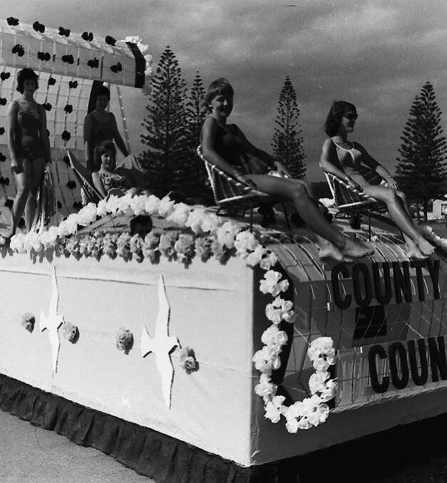 And the winner is: Maria Ashley, Lorraine Jones, June McPherson, Jonny Southey and Glynnis Morcom on the Oxley County Council's winning float, 1963.