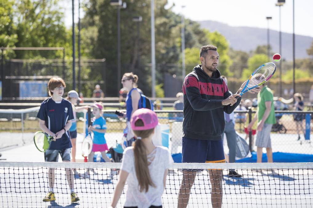 Nick Kyrgios plays tennis with young fans in Canberra. Picture: Sitthixay Ditthavong
