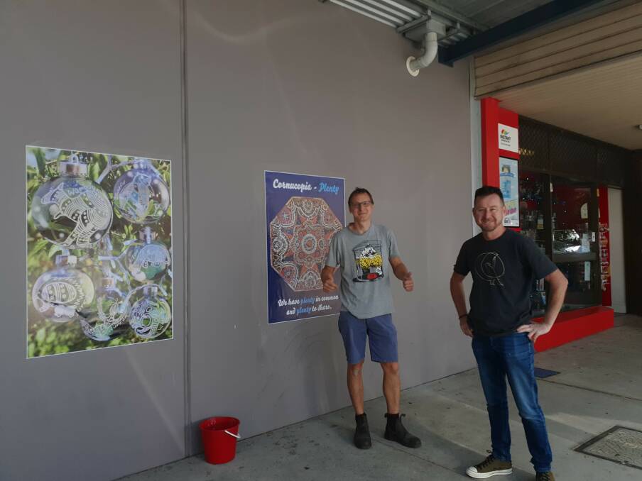 VIRTUAL REALITY ART: Ronnie Grammatica and Mic Rees with the new interactive installations. Photo: Supplied/Wauchope Chamber of Commerce.