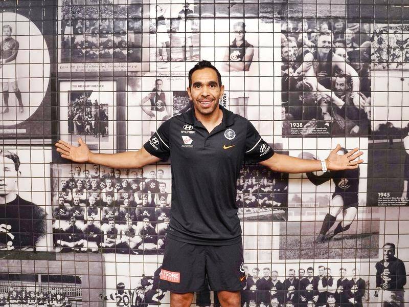 Forward Eddie Betts has made an emotional AFL homecoming to Carlton after six years with Adelaide.