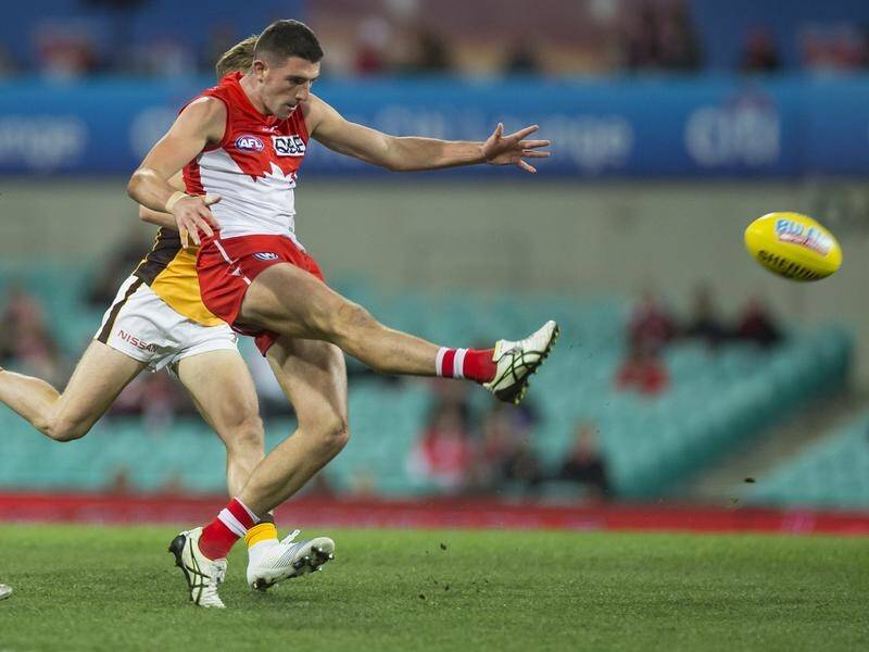Colin O'Riordan has renewed his contract with Sydney until the end of the 2012 AFL season.